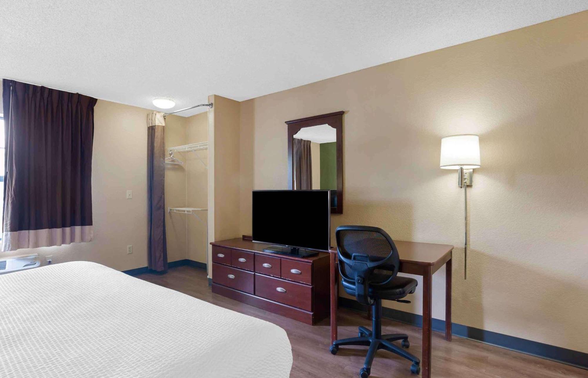 Extended Stay America Select Suites - Atlanta - Cumberland Mall Smyrna Exteriör bild