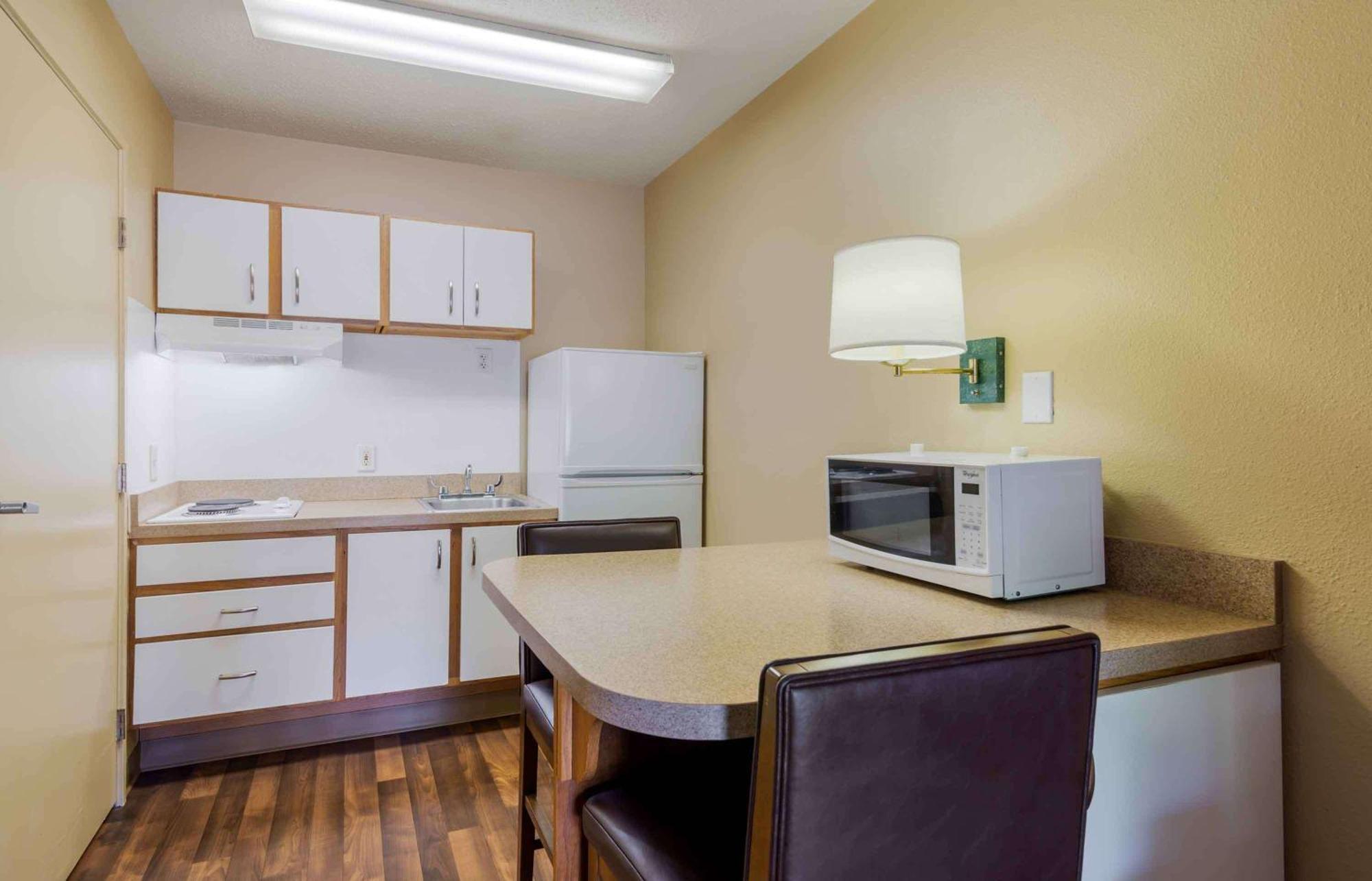 Extended Stay America Select Suites - Atlanta - Cumberland Mall Smyrna Exteriör bild