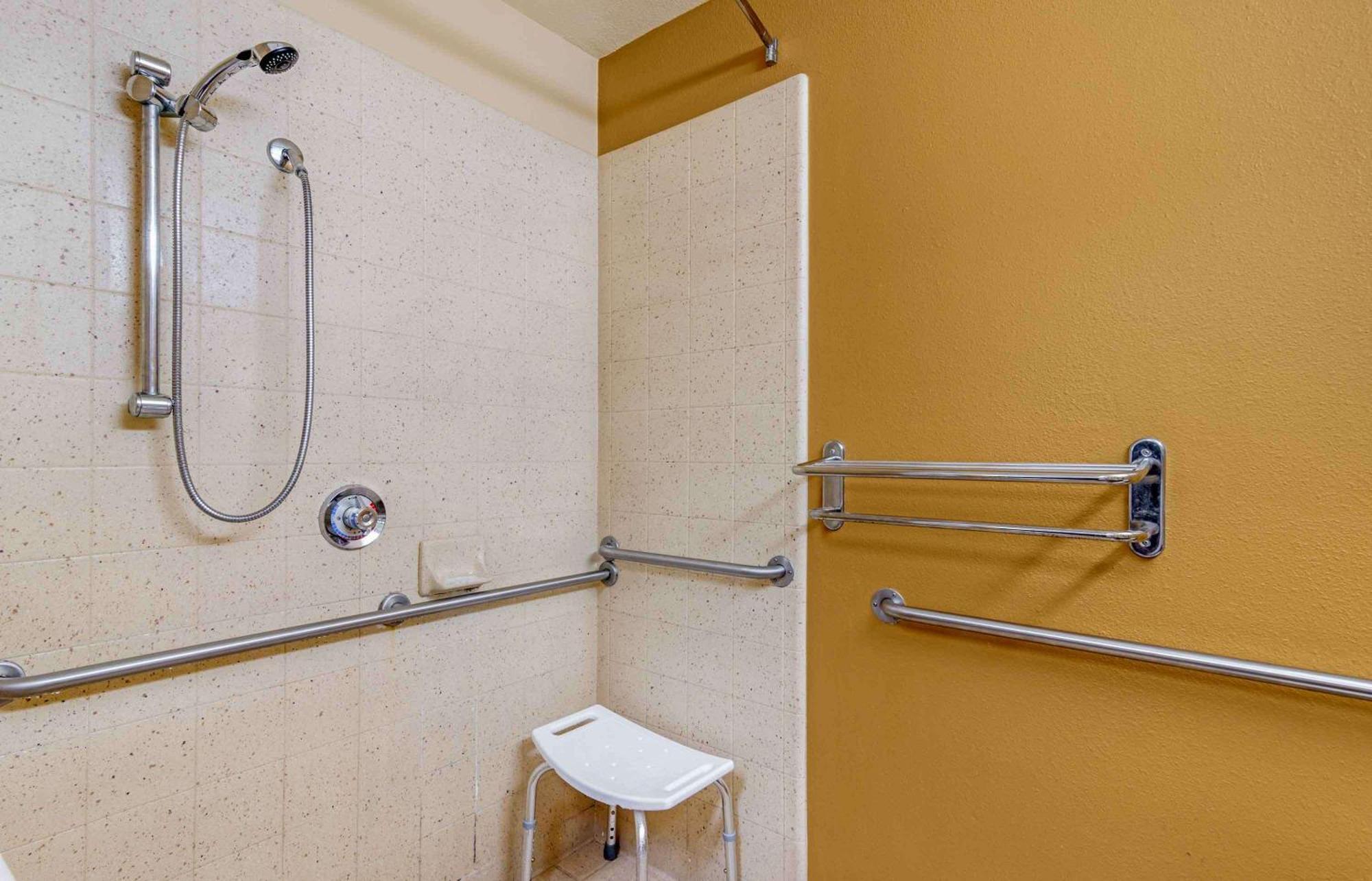 Extended Stay America Select Suites - Atlanta - Cumberland Mall Smyrna Exteriör bild