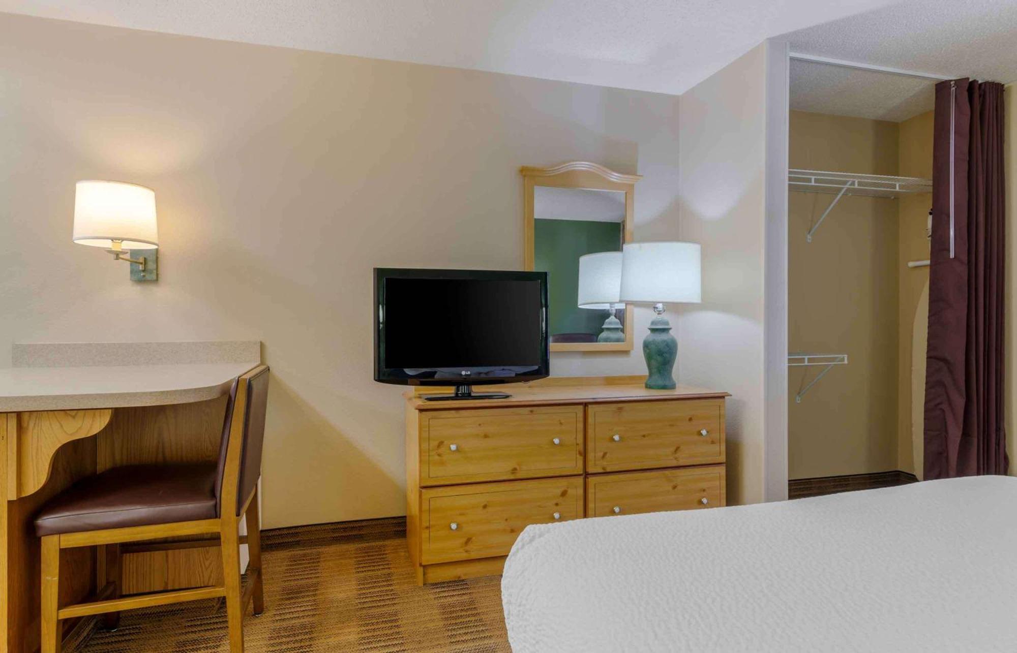 Extended Stay America Select Suites - Atlanta - Cumberland Mall Smyrna Exteriör bild